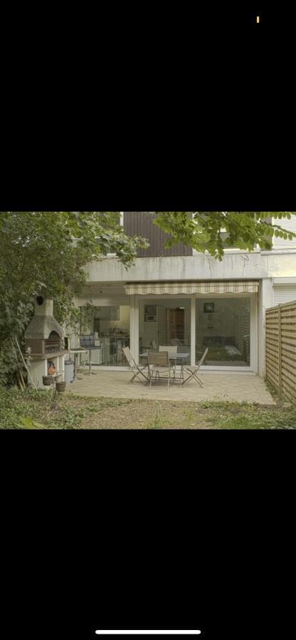 Se: 13A Rue Des Touleuses Pourpre Bed & Breakfast Cergy Dış mekan fotoğraf