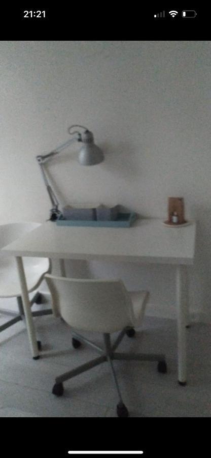 Se: 13A Rue Des Touleuses Pourpre Bed & Breakfast Cergy Dış mekan fotoğraf