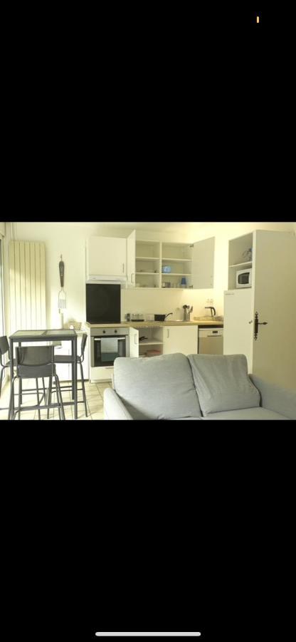 Se: 13A Rue Des Touleuses Pourpre Bed & Breakfast Cergy Dış mekan fotoğraf